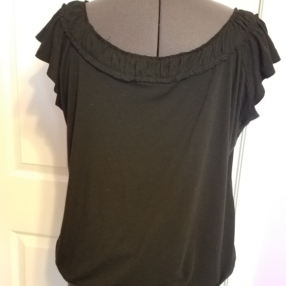 Black Tank w/Flutter Cap Sleeves & Copper Accents - Picture 2 of 3